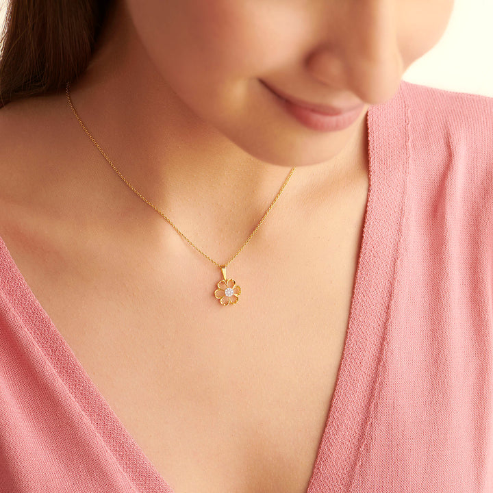 Simple Flower Pendant