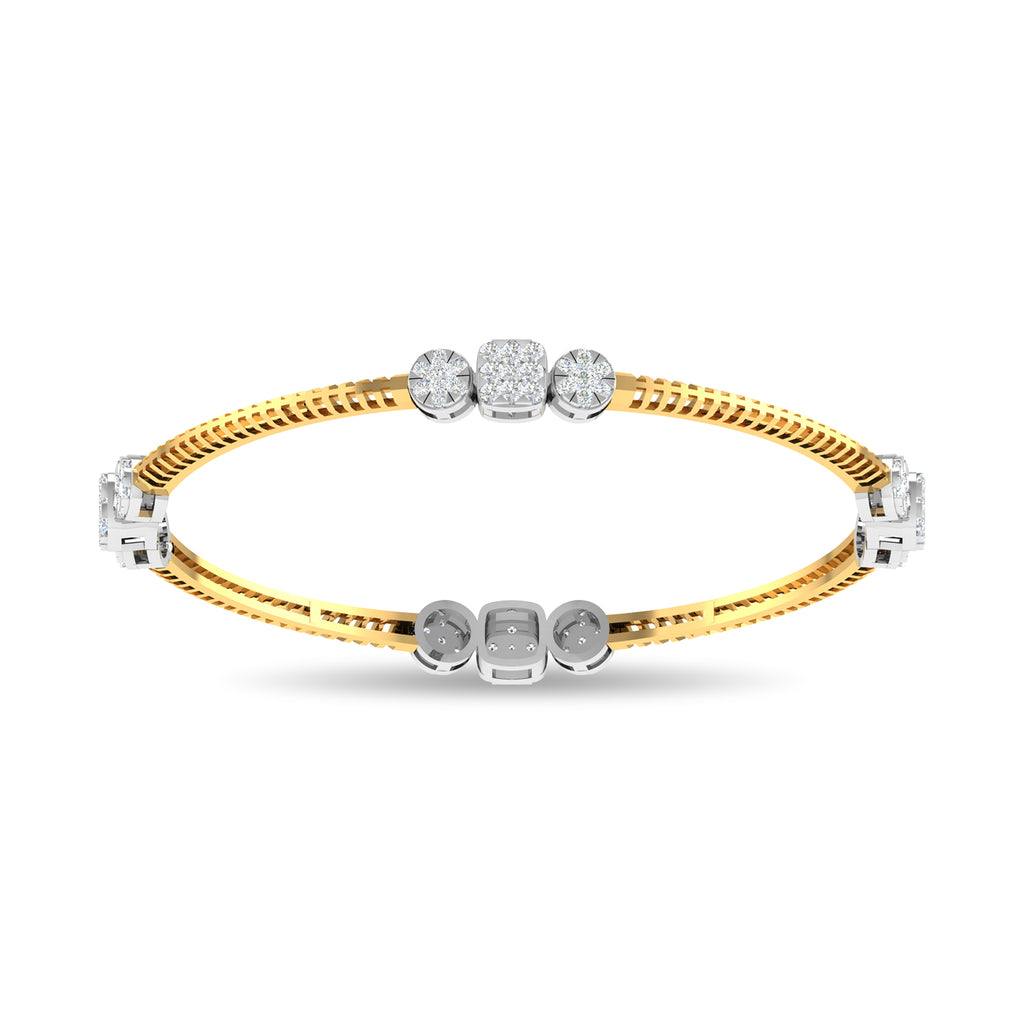 Tamar Bangle