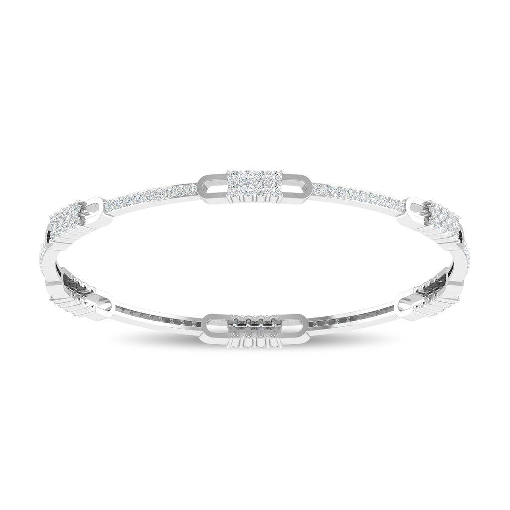 Ilana Bangle
