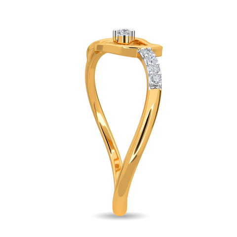 Benedetta Ring