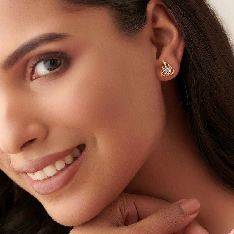 Lyrsia Earring