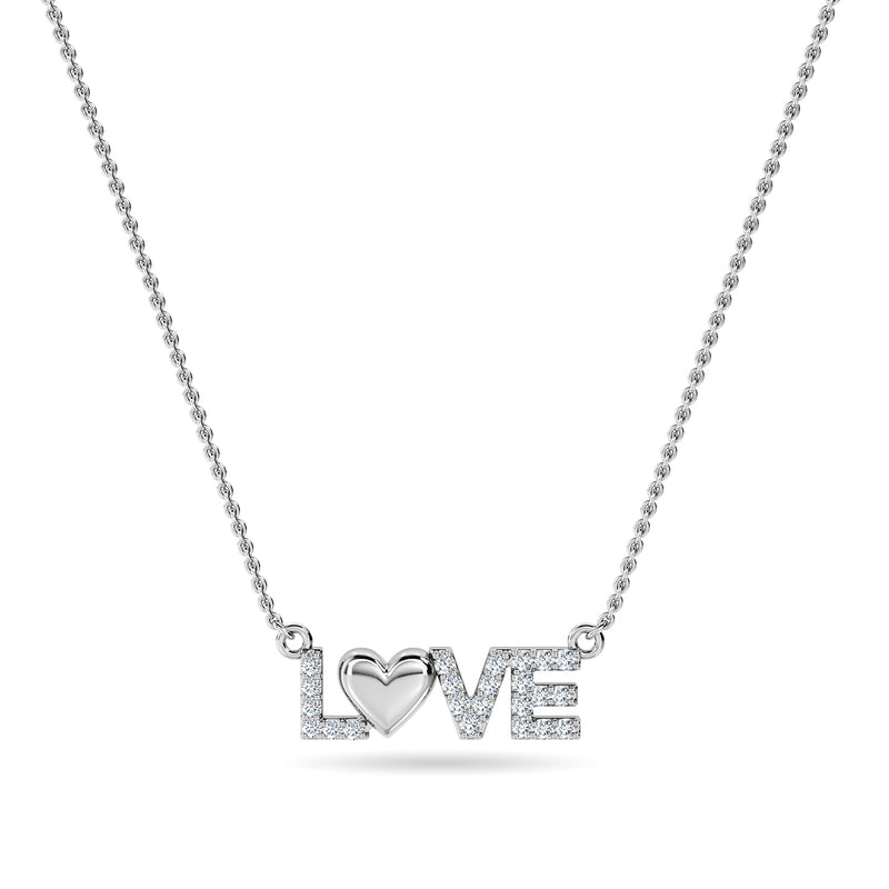 Brinda Pendant With Chain