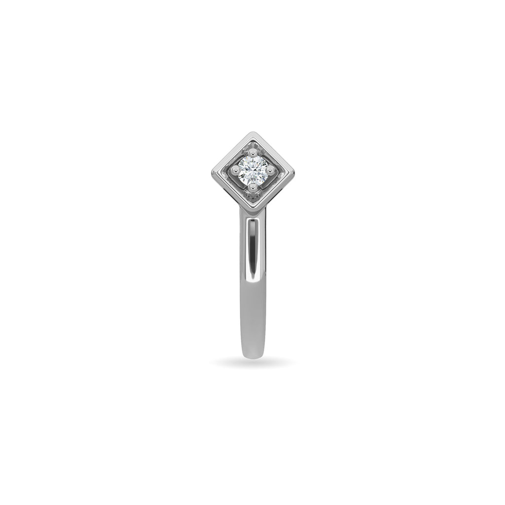 Sienna Nose Pin