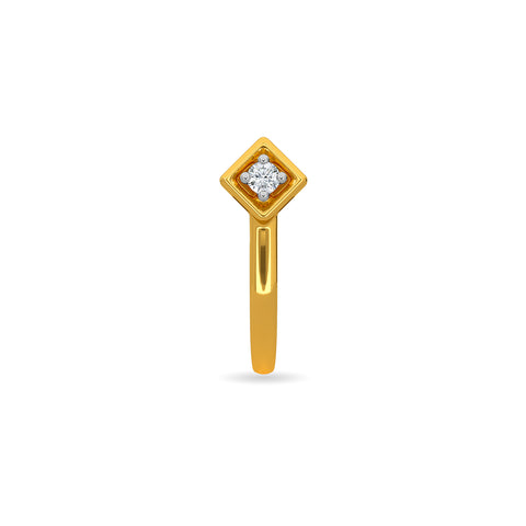 Sienna Nose Pin