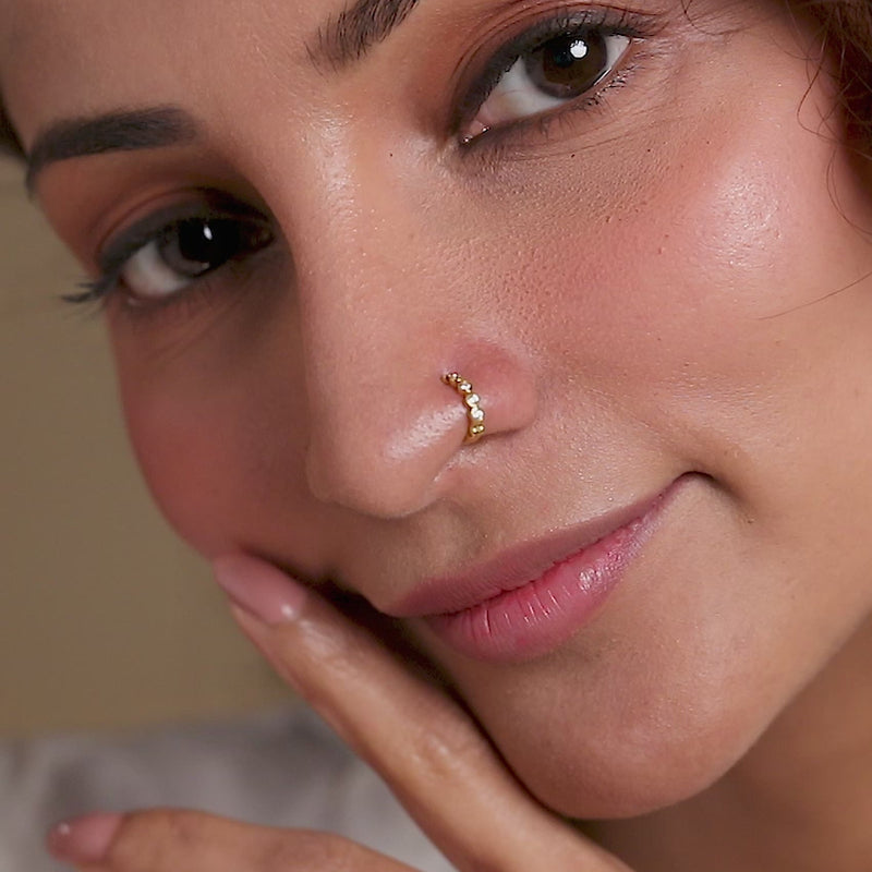 Freya Nose Pin