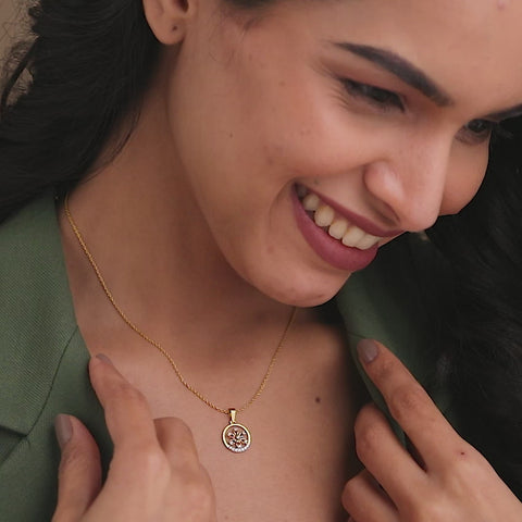 Esther Pendant